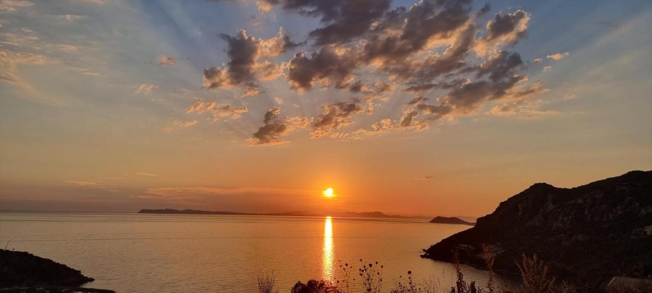 Αrilla Studios Perdika  Buitenkant foto